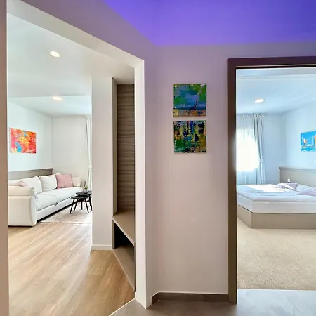 Deluxe No.10 - Rooms&apartments Affittacamere