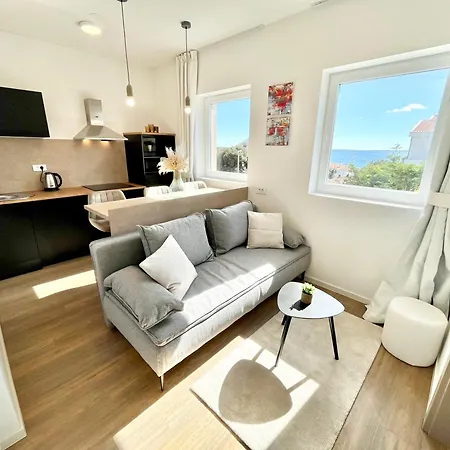 Deluxe No.10 - Rooms&apartments 4*