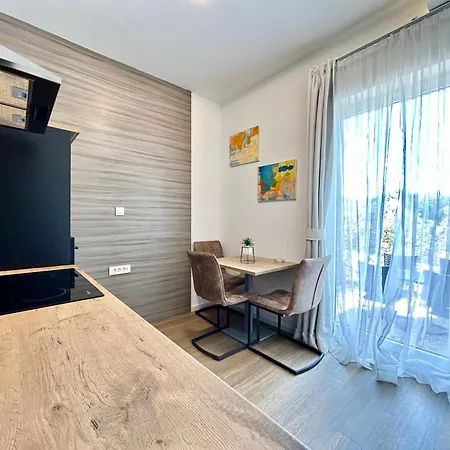 Deluxe No.10 - Rooms&apartments Gasthuis Mandre