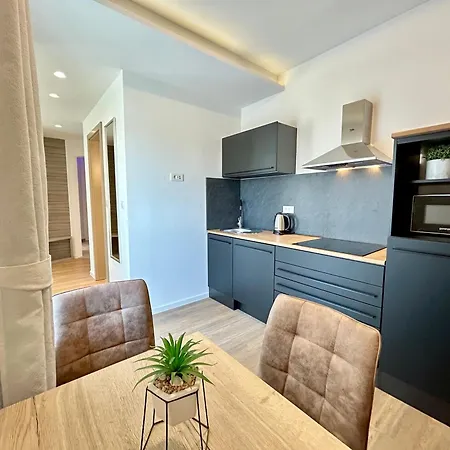 Gasthuis Deluxe No.10 - Rooms&apartments Mandre