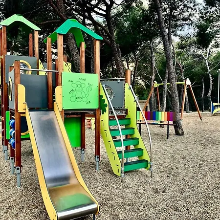 Deluxe No.10 - & Gasthof Mandre